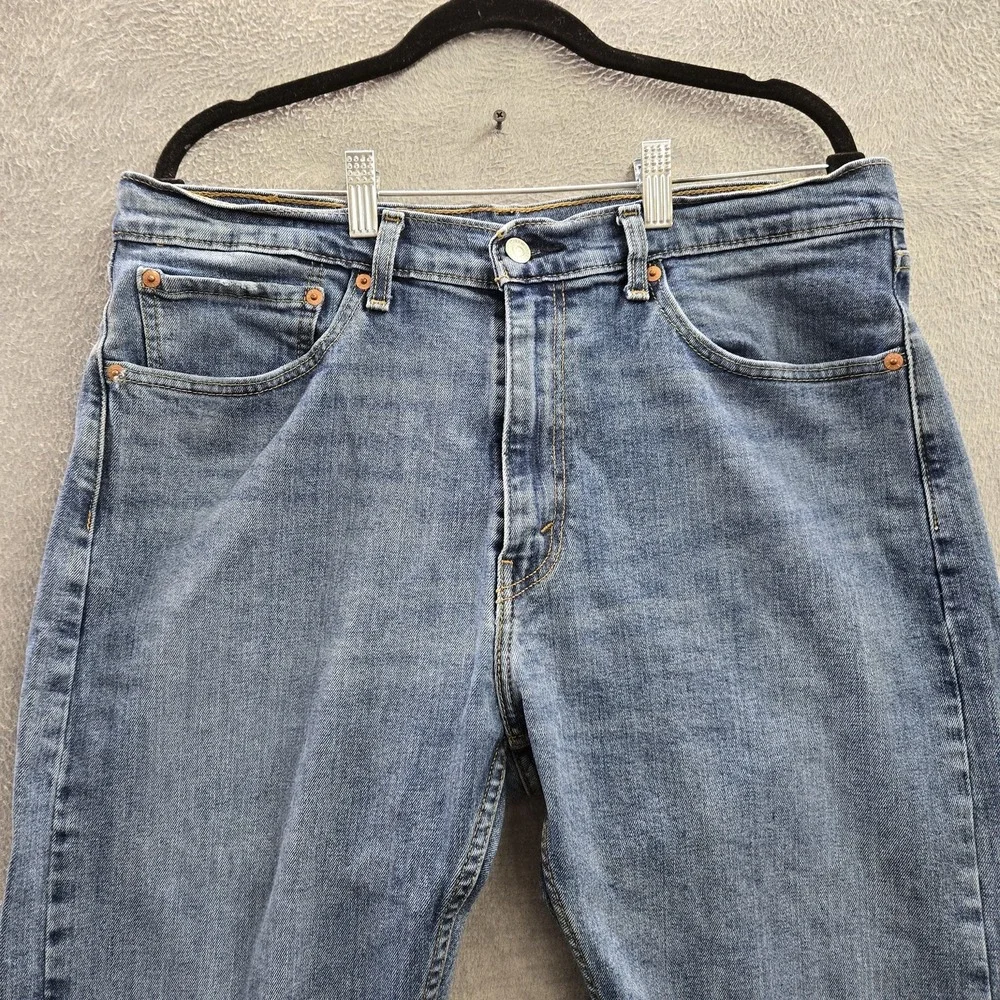 Levis *please carefully